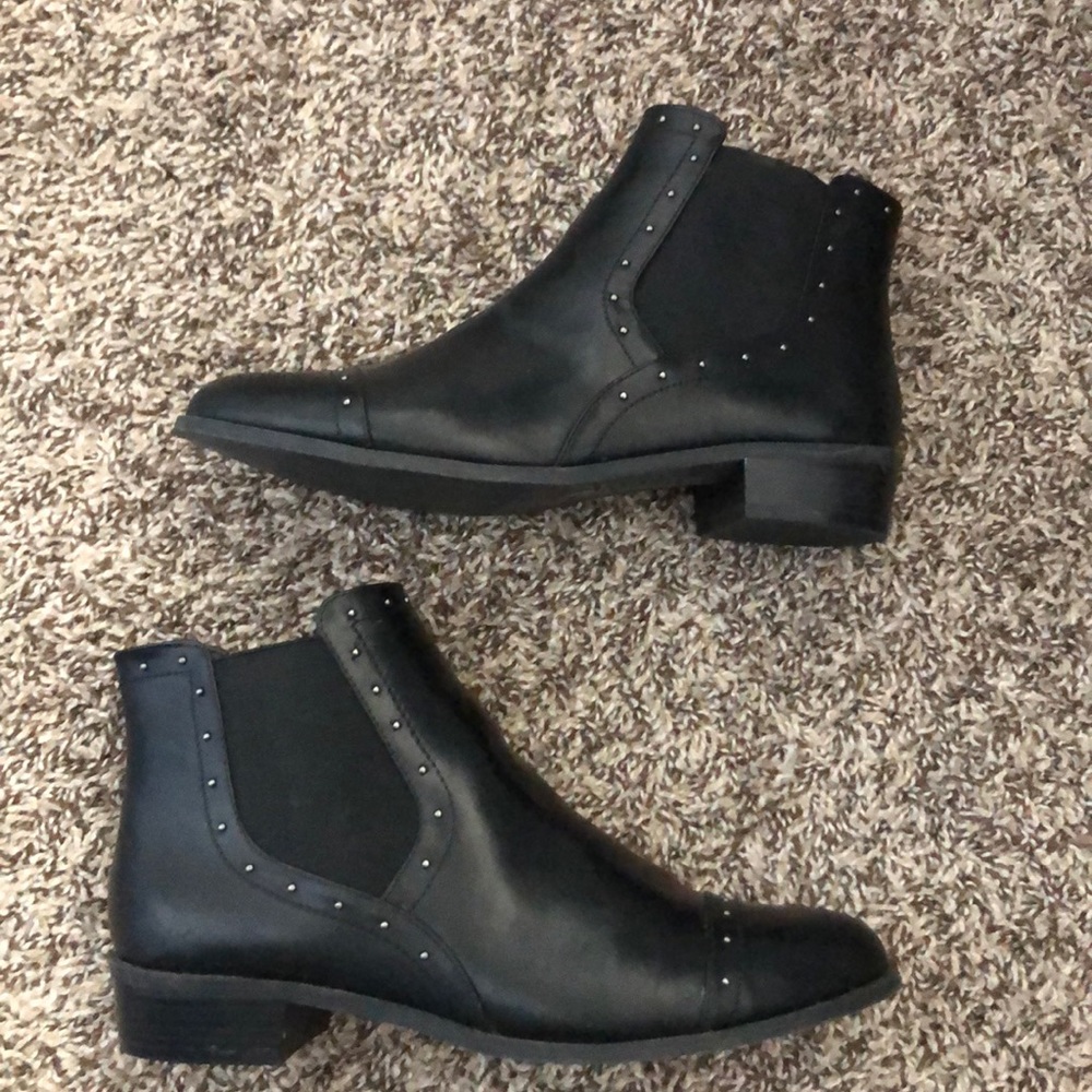 Black booties